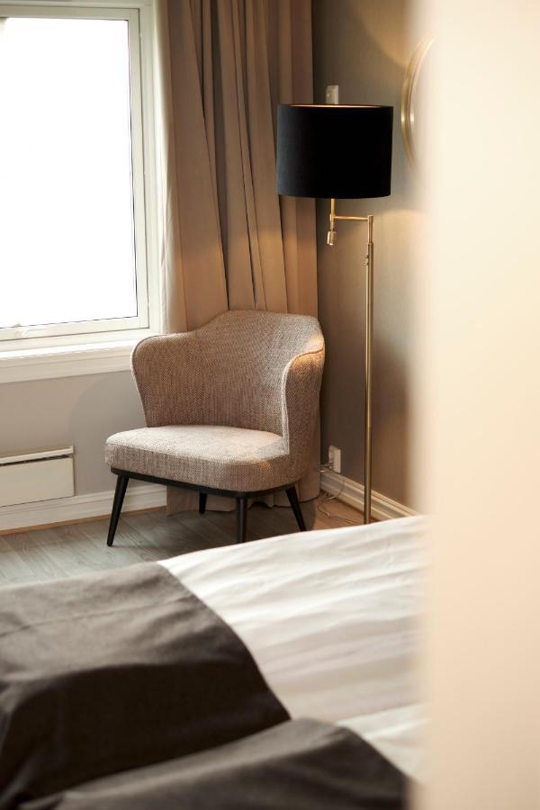 - Bad & Velvaere 4*
